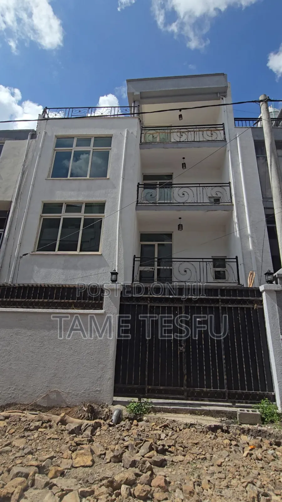 Furnished 5bdrm House in ጋርመንት, Nifas Silk-Lafto for sale