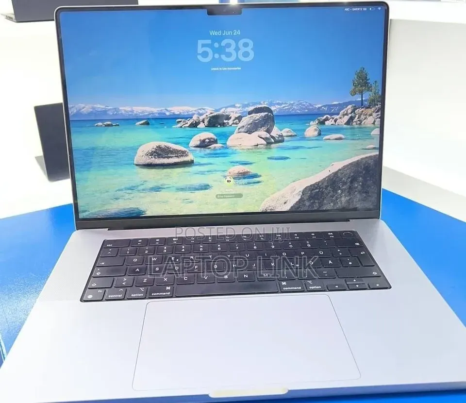 New Laptop Apple MacBook Pro 2021 M1 32GB Apple M1 Max SSD 1T