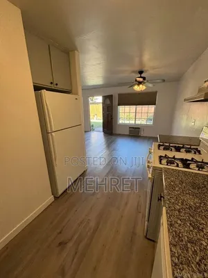 1bdrm Apartment in ቴምር, Yeka for sale