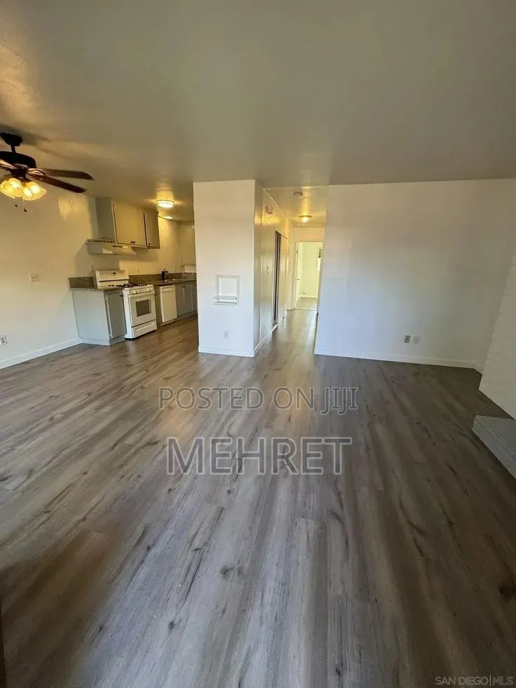 1bdrm Apartment in ቴምር, Yeka for sale