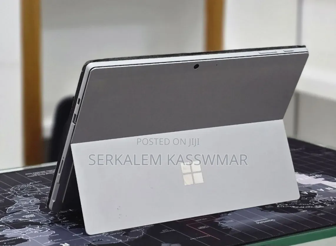 New Laptop Microsoft Surface Pro 7 16GB Intel Core i5 SSD 256GB