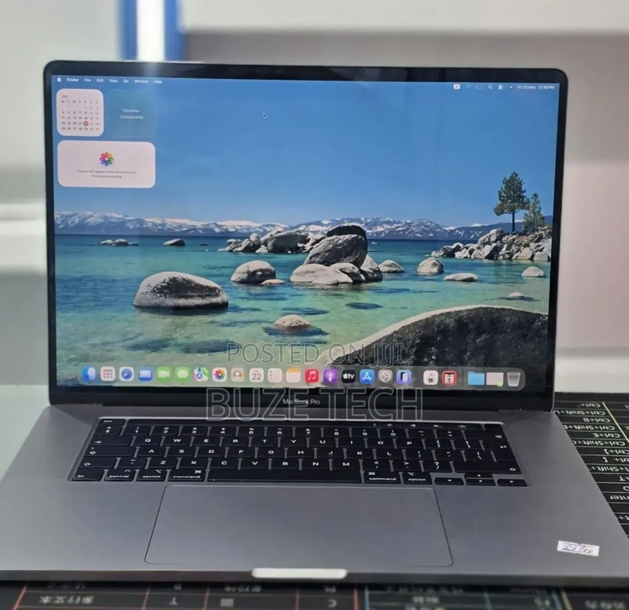 New Laptop Apple MacBook Pro 2019 32GB Intel Core i9 SSD 1T