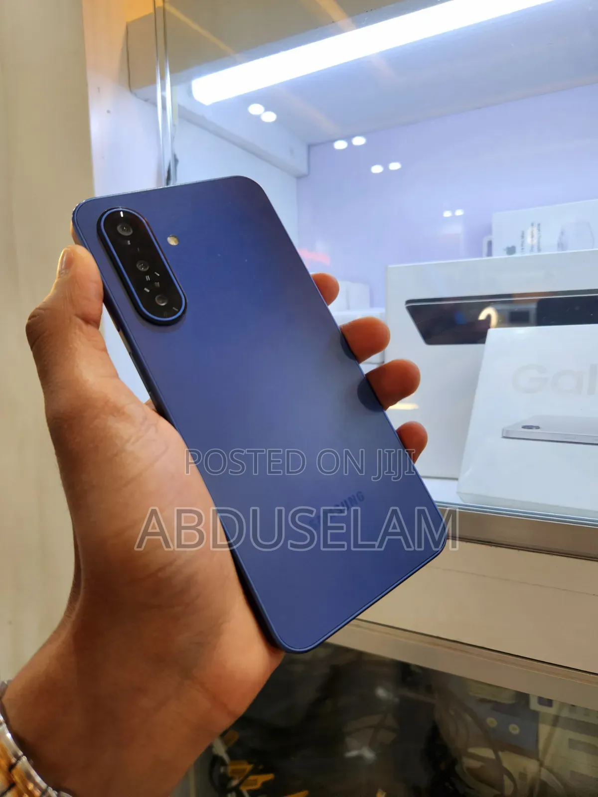 New Samsung Galaxy A17 5G 256 GB