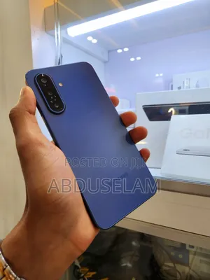 New Samsung Galaxy A17 5G 256 GB