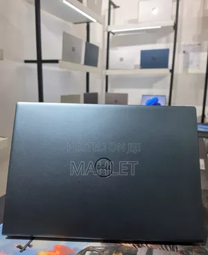 New Laptop Dell Inspiron 15 16GB Intel Core i7 SSD 512GB