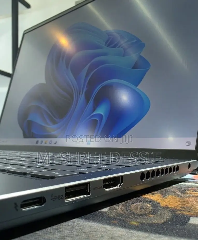 New Laptop Dell Inspiron 15 16GB Intel Core i7 SSD 512GB