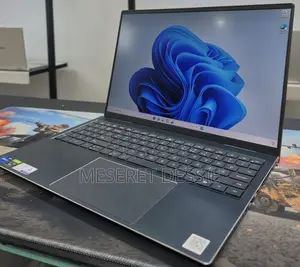 New Laptop Dell Inspiron 15 16GB Intel Core i7 SSD 512GB