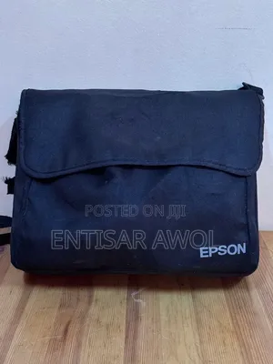 Epson EB-S41 SVGA 3LCD HD
Multimedia Projector
3,300 Lumens