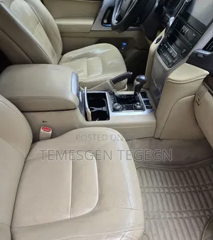 Toyota Land Cruiser 2017 Blue