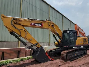 Excavator 30/70 Bank