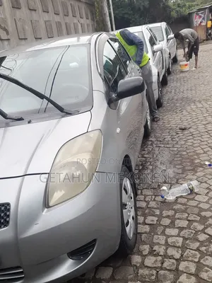 Toyota Yaris 2008 Gray