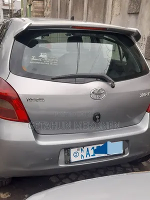 Toyota Yaris 2008 Gray