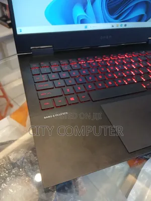 New Laptop HP Omen 15-ce0xx 16GB Intel Core i7 SSD 512GB