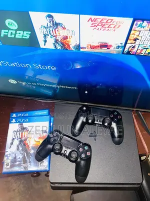 Ps4 Slim 2 Joysticks and Games