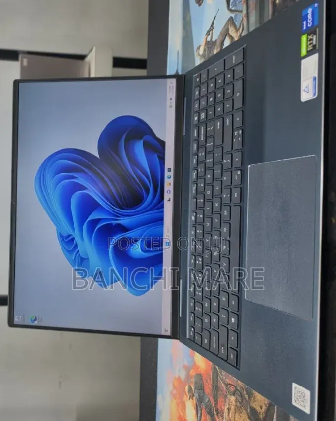 New Laptop Dell Inspiron 15 16GB Intel Core i7 SSD 512GB