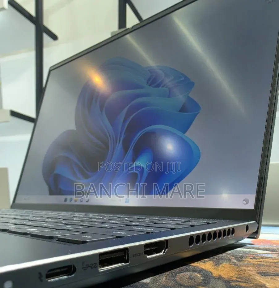 New Laptop Dell Inspiron 15 16GB Intel Core i7 SSD 512GB