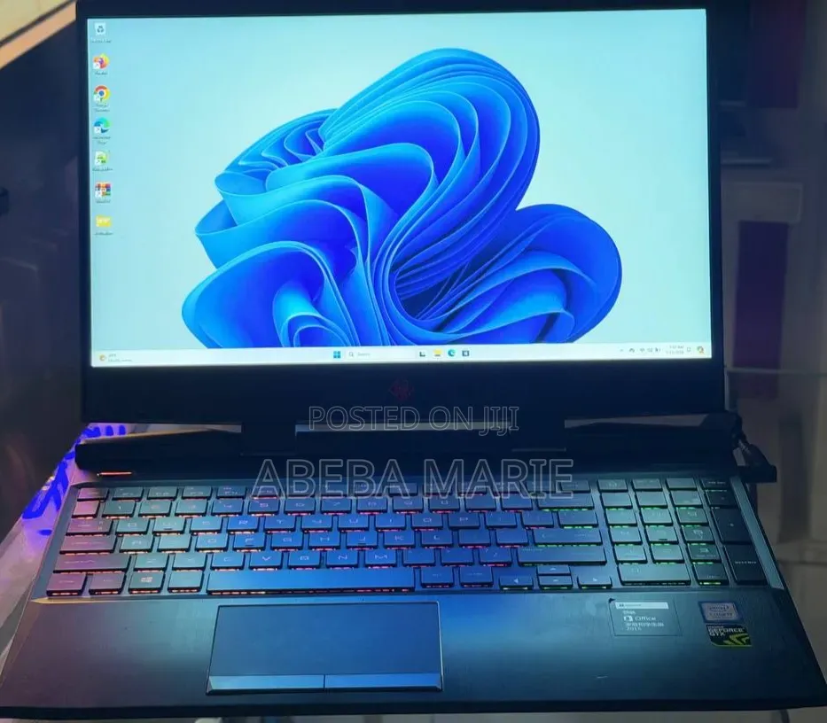 New Laptop HP Omen X 8GB Intel Core i7 SSD 512GB