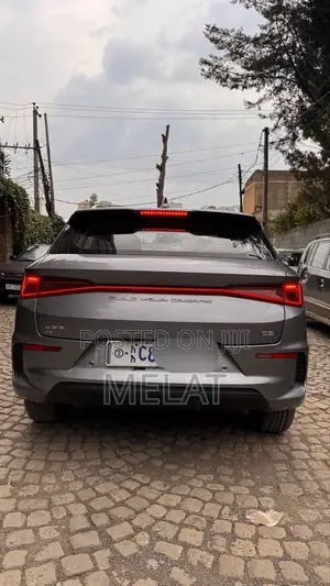 BYD E2 43 kWh 94 hp FWD 2025 Gray