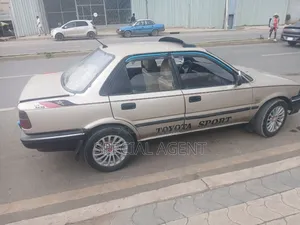 Toyota Corolla 1992 Beige