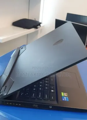 New Laptop MSI GP75 Leopard 16GB Intel Core i7 SSD 1T