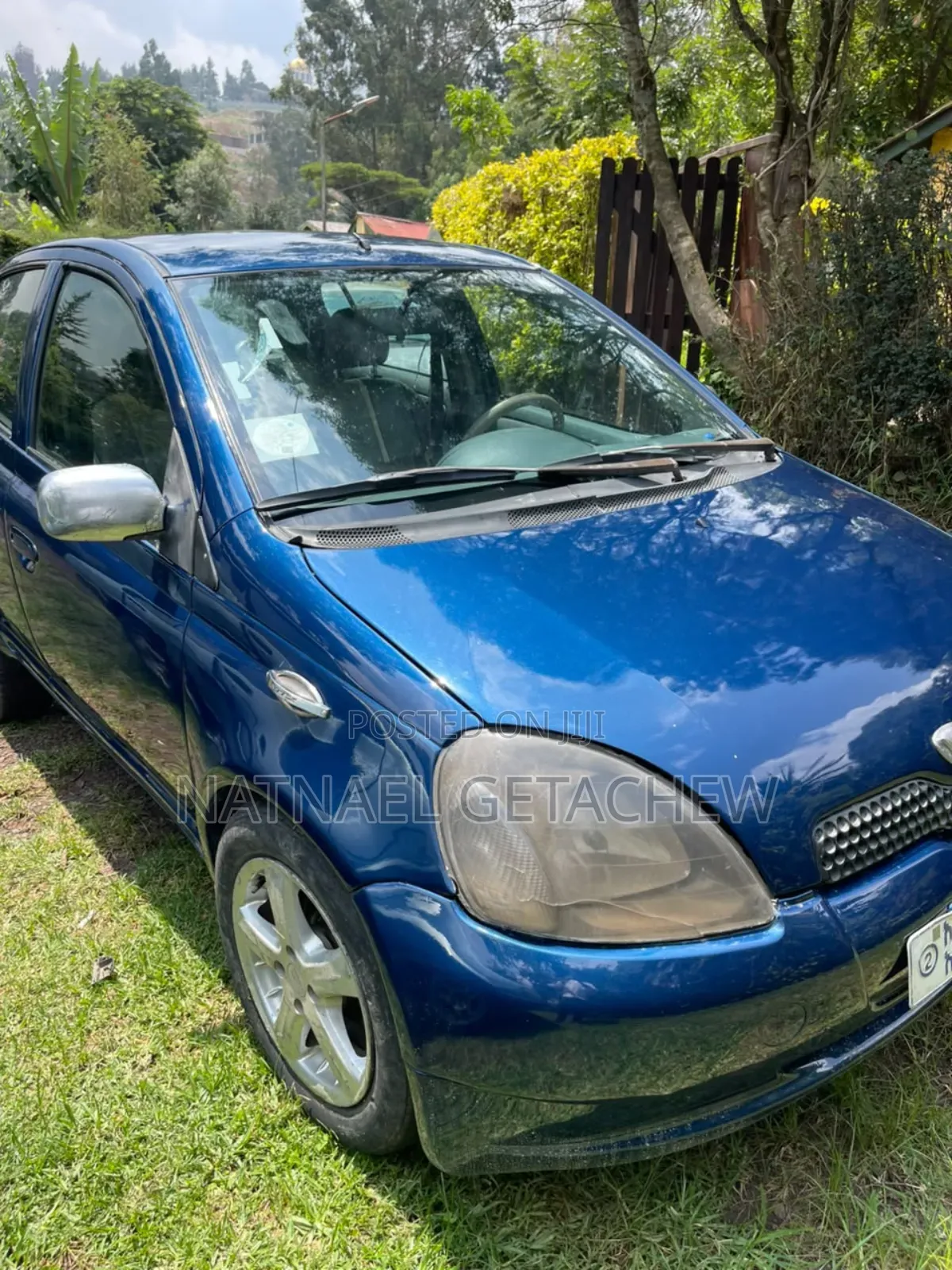 Toyota Vitz 2001 Blue