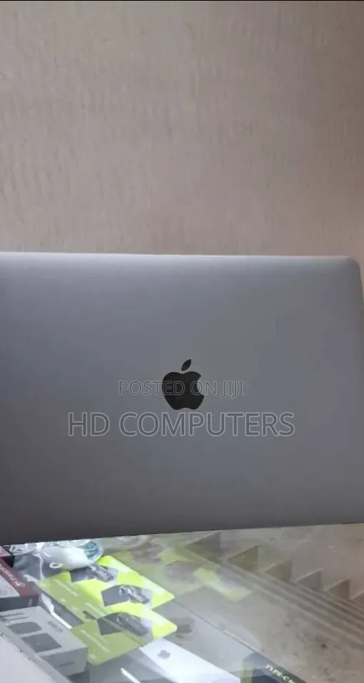 New Laptop Apple MacBook Air 2020 M1 16GB Apple M1 SSD 256GB