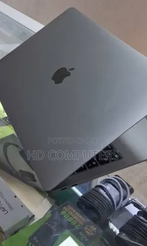 New Laptop Apple MacBook Air 2020 M1 16GB Apple M1 SSD 256GB
