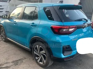 Toyota Raize 2022 Blue