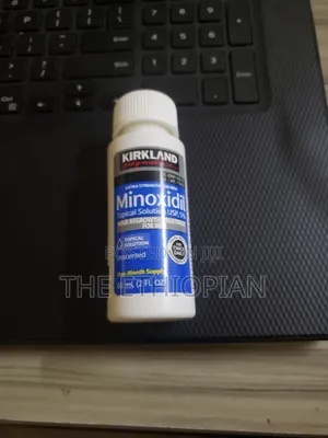 Monoxidil Hair Regrowth Treatment የሸሸ የሳሳ ፀጉር ይመልሳል