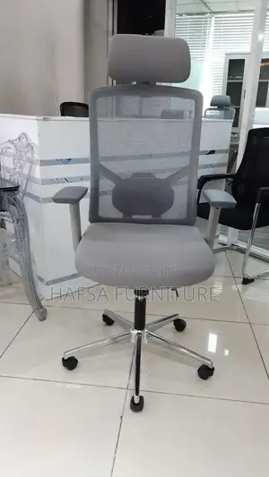 White Office Mesh Chair