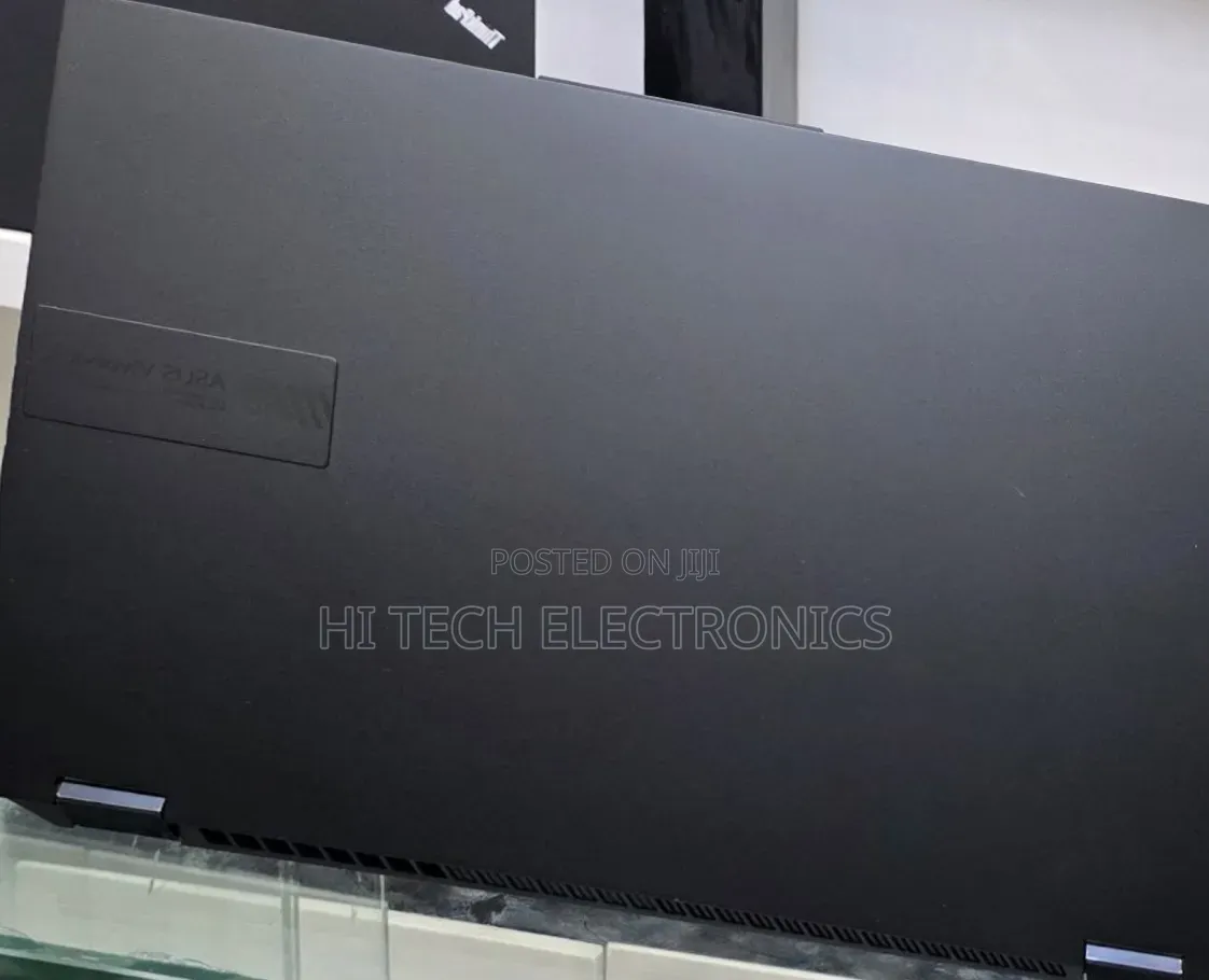 New Laptop Asus VivoBook 15 X505BA 16GB Intel Core i9 SSD 1T