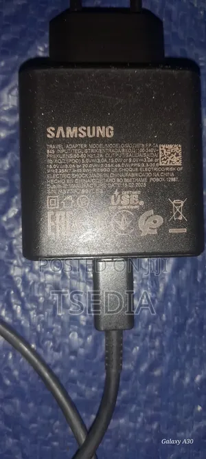 Super Fast Charger With Caple