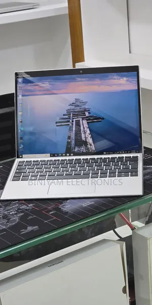 New Laptop HP Elite X2 G8 16GB Intel Core i7 SSD 512GB