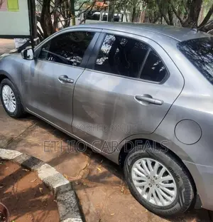 Suzuki Dzire 2022 Silver