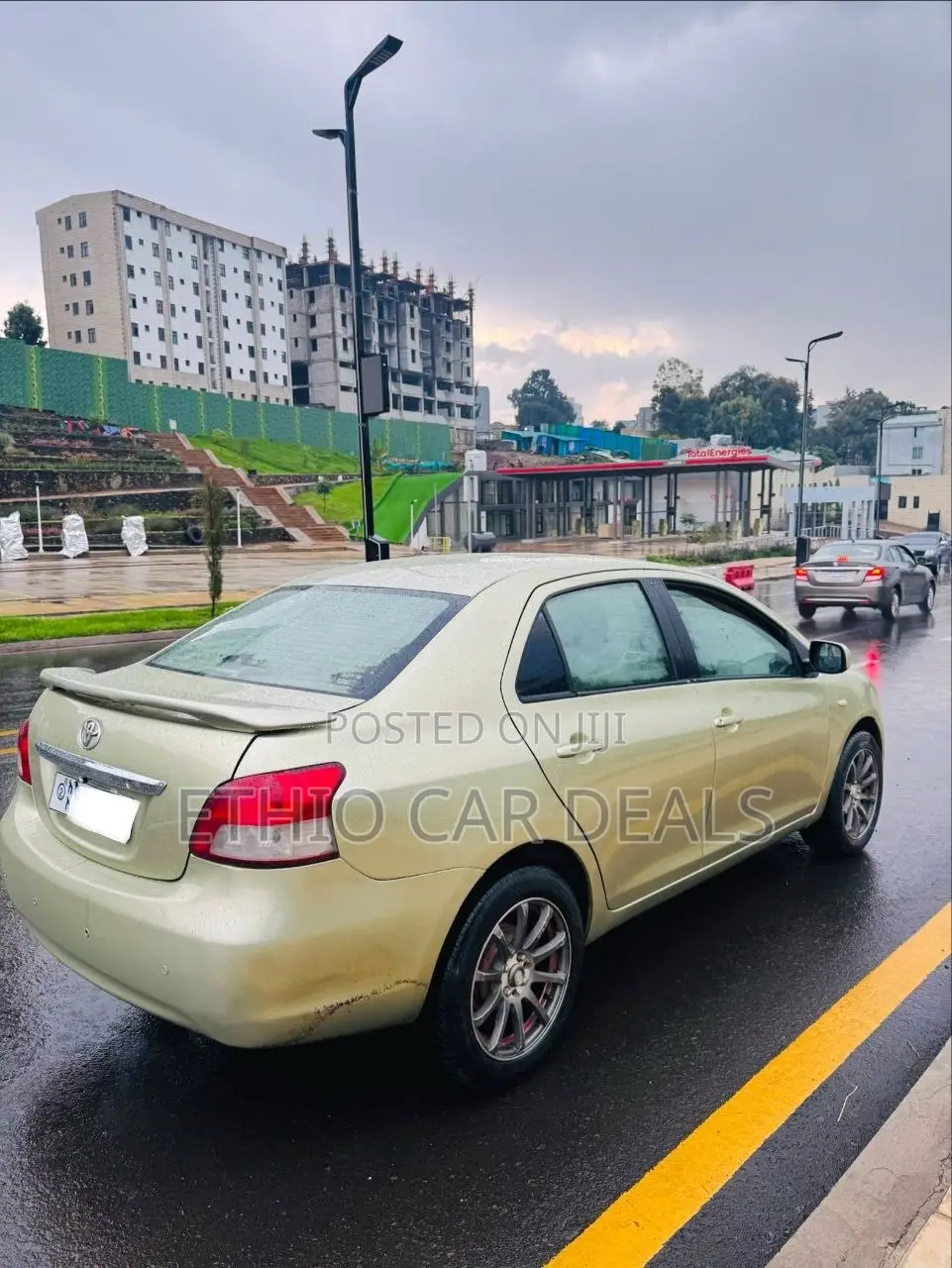 Toyota Yaris Sedan Automatic 2007 Yellow