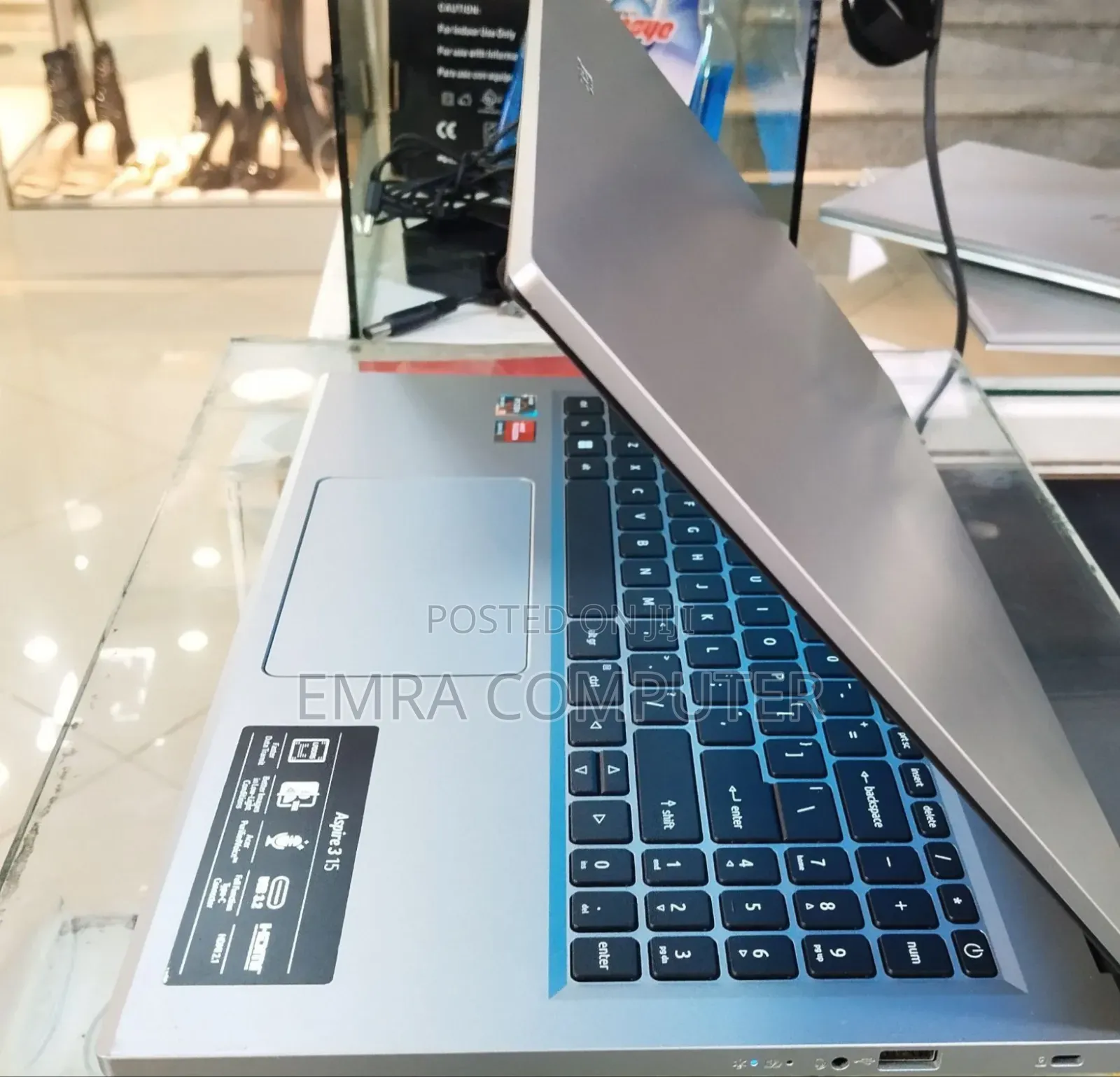 New Laptop Acer 16GB AMD Ryzen 5 SSD 512GB