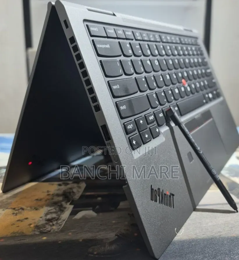 New Laptop Lenovo ThinkPad X1 Yoga 16GB Intel Core i7 SSD 512GB