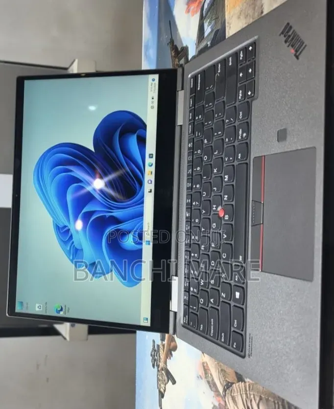 New Laptop Lenovo ThinkPad X1 Yoga 16GB Intel Core i7 SSD 512GB