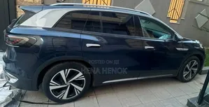 Volkswagen ID.6 2022 Blue