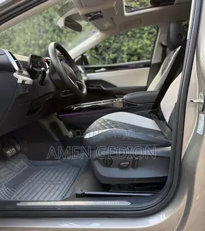 Volkswagen ID.6 2024