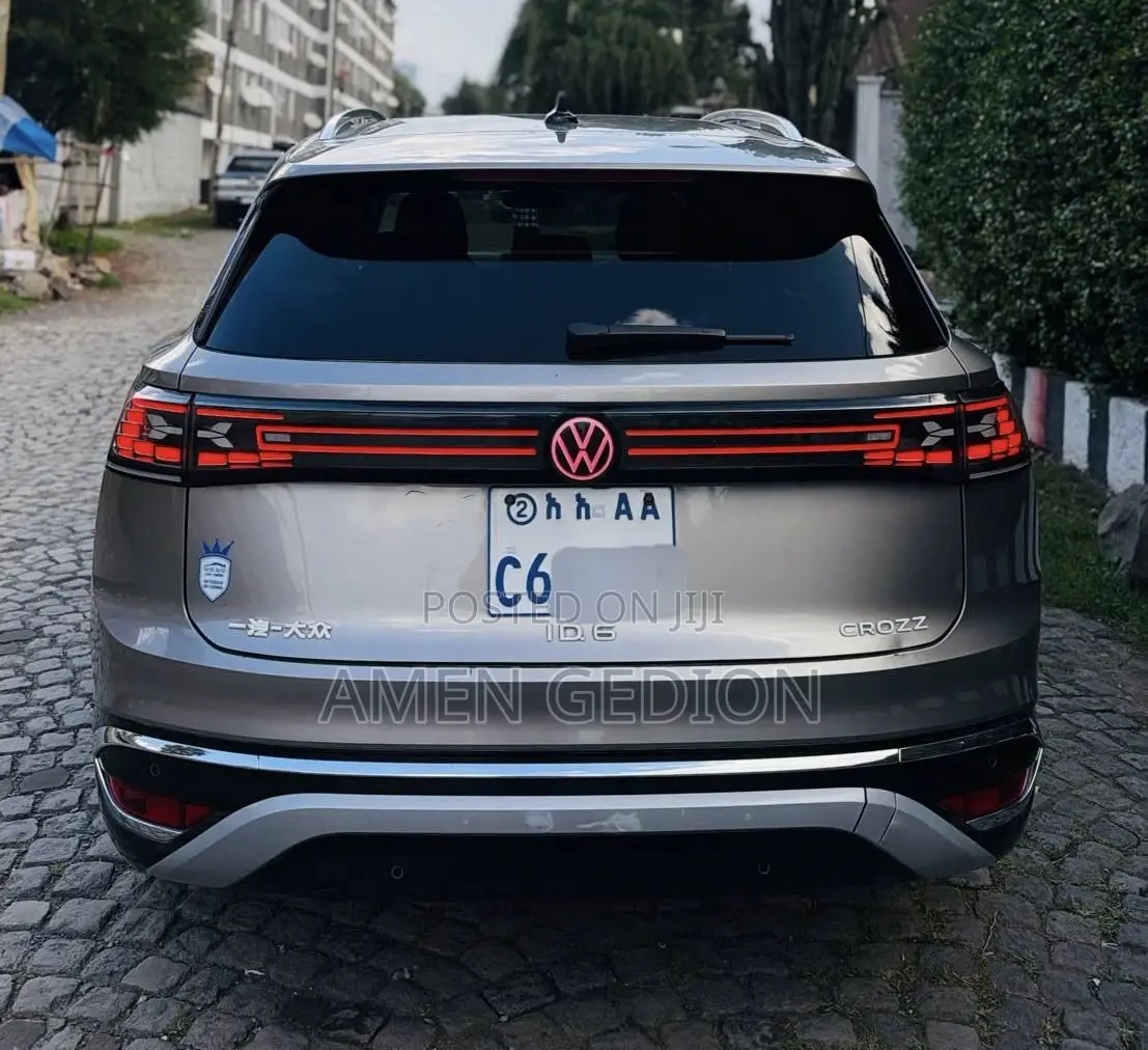 Volkswagen ID.6 2024