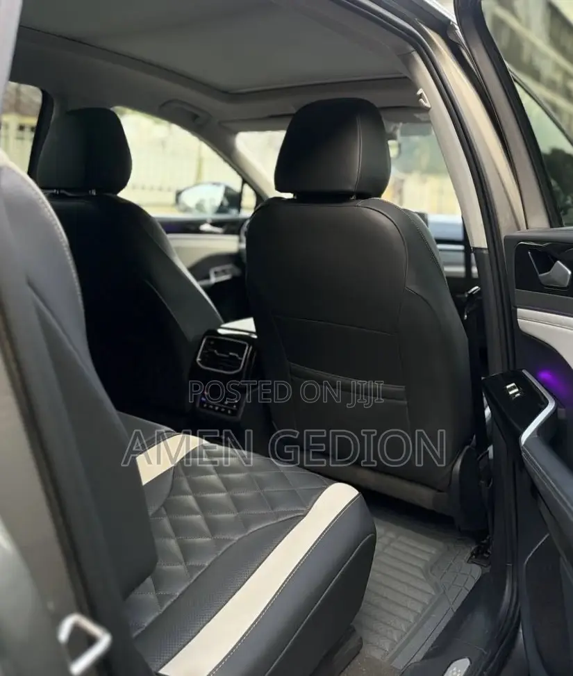 Volkswagen ID.6 2024