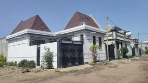 Furnished 8bdrm House in Dukem Bishoftu, East Shewa for sale