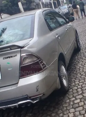 Toyota Corolla 2007 Gold