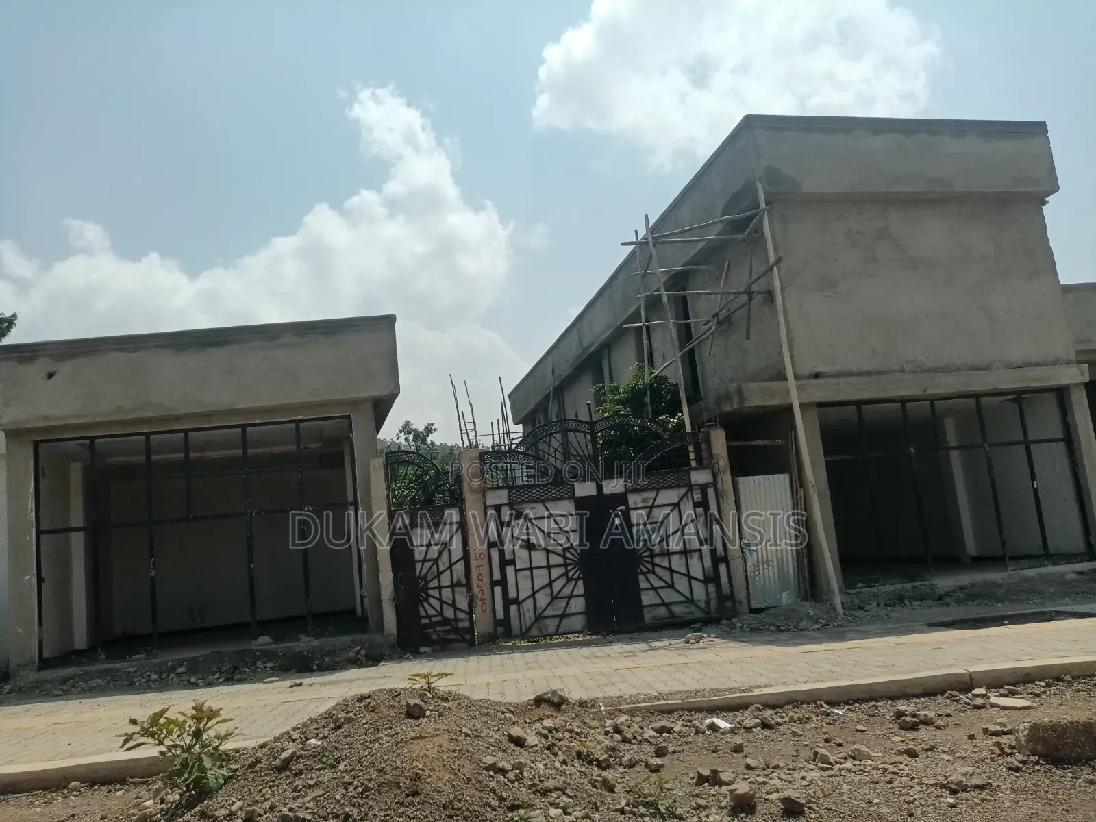 18bdrm Apartment in Dukem Bishoftu, East Shewa for sale