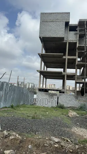 የሚሸጥ የሊዝ መሬት