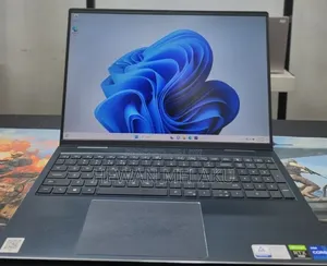 New Laptop Dell Inspiron 15 16GB Intel Core i7 SSD 512GB