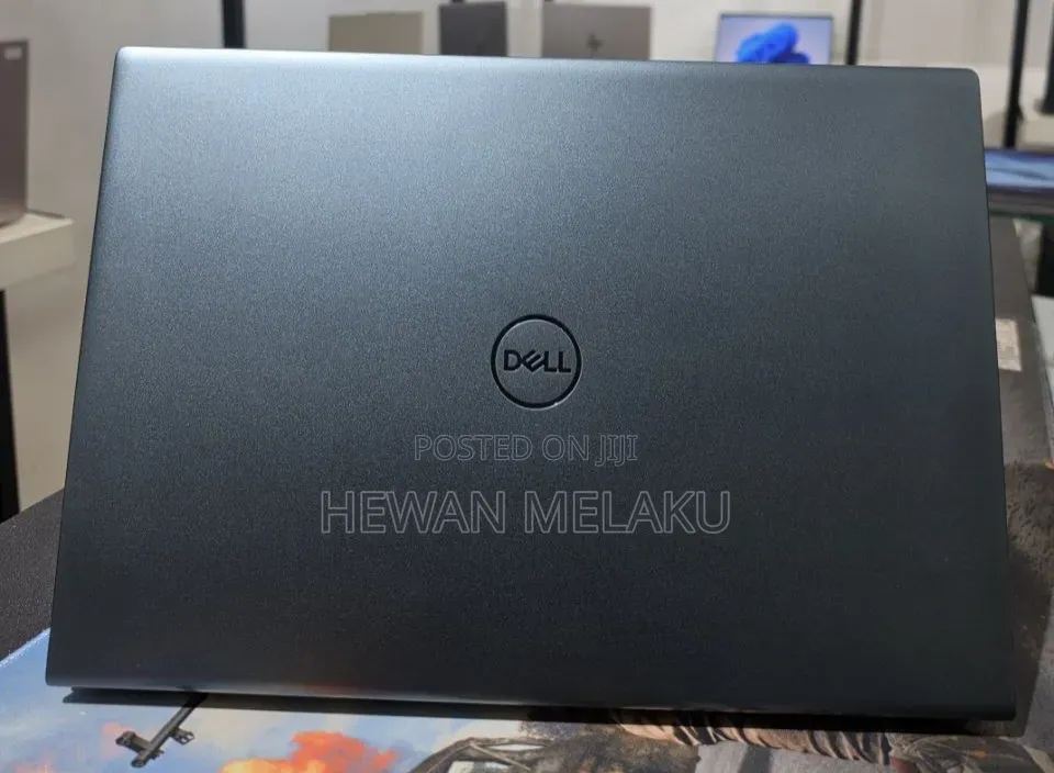 New Laptop Dell Inspiron 15 16GB Intel Core i7 SSD 512GB
