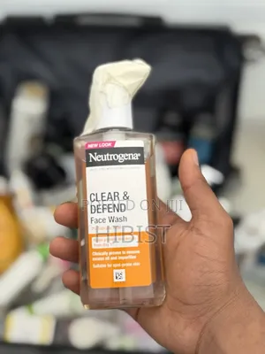 Neutrogena Clear and Defend
