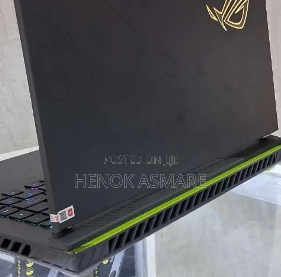 New Laptop Asus ROG Strix G15 16GB Intel Core i9 SSD 1T